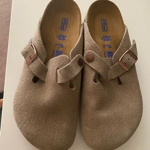 Birkenstock Boston size 6 womens